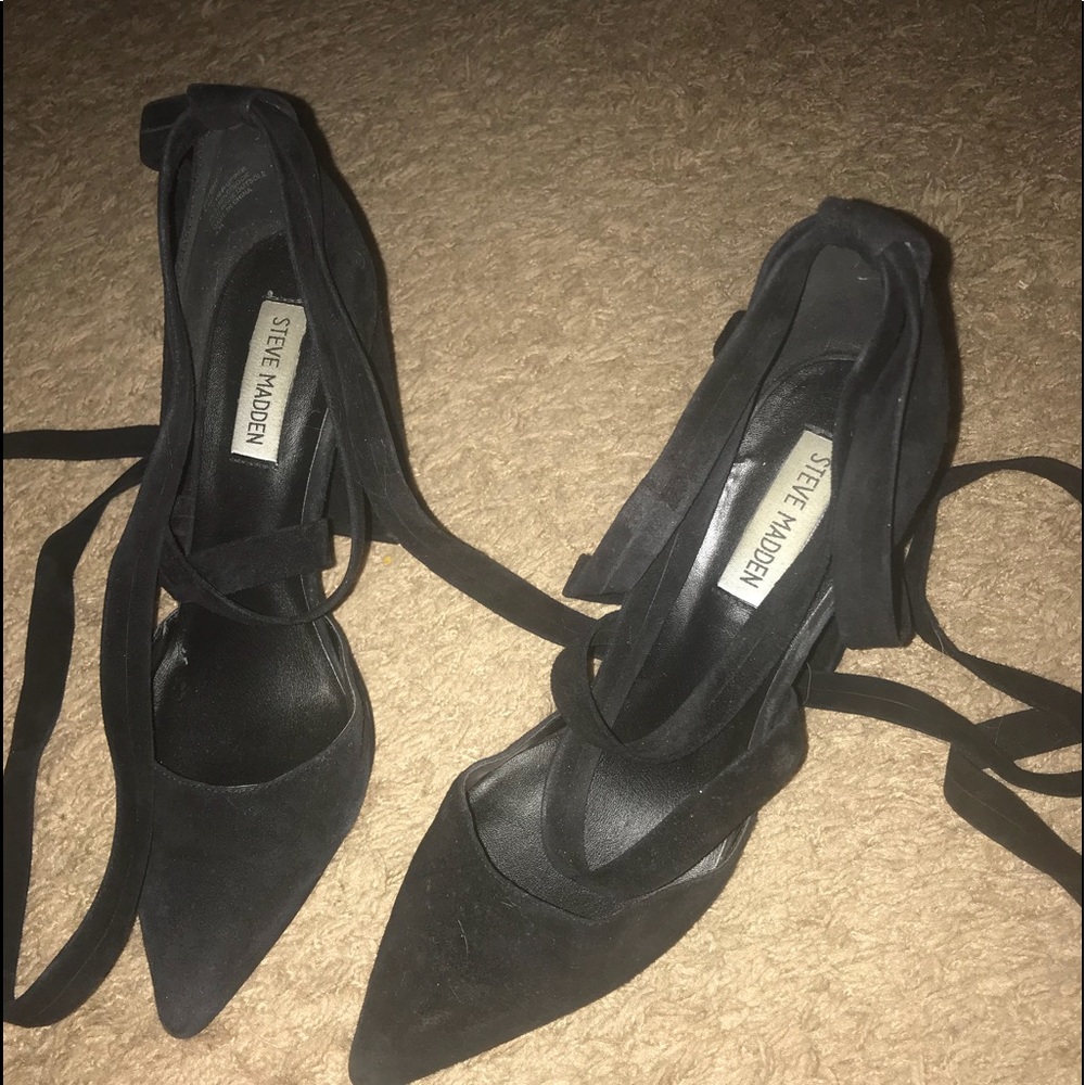 Black Steve Madden heels
